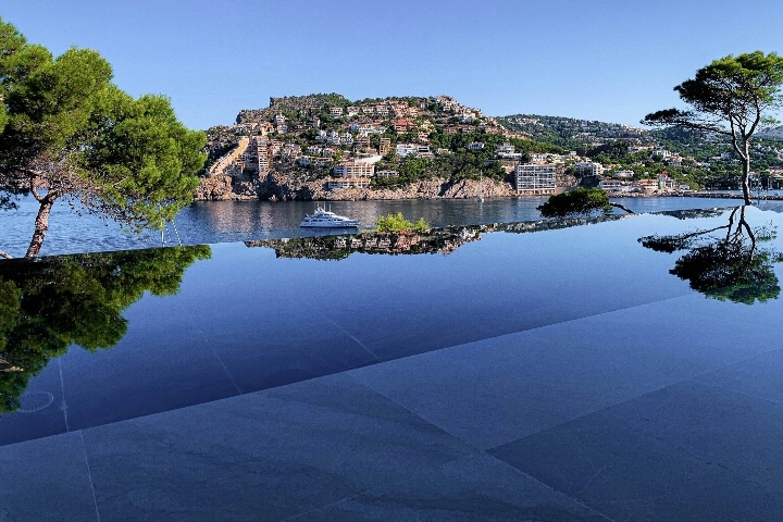 Pool by the ocean at Mallorca Villa